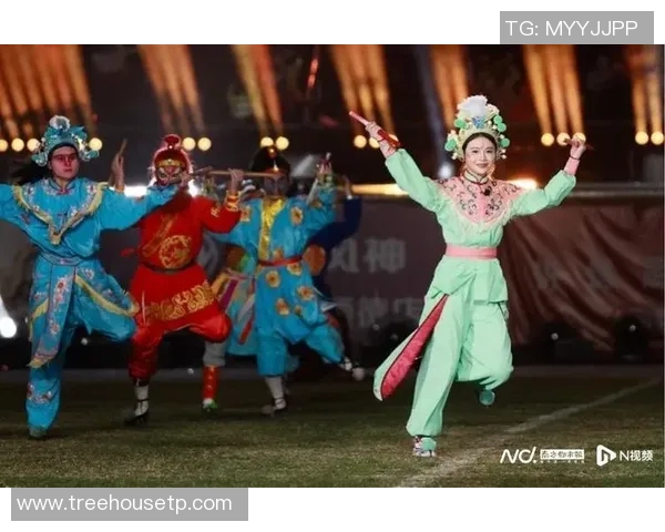 足球明星与舞狮的精彩碰撞视频集锦展现传统与运动的完美融合 足球明星与舞狮的精彩碰撞视频集锦展现传统与运动的完美融合
